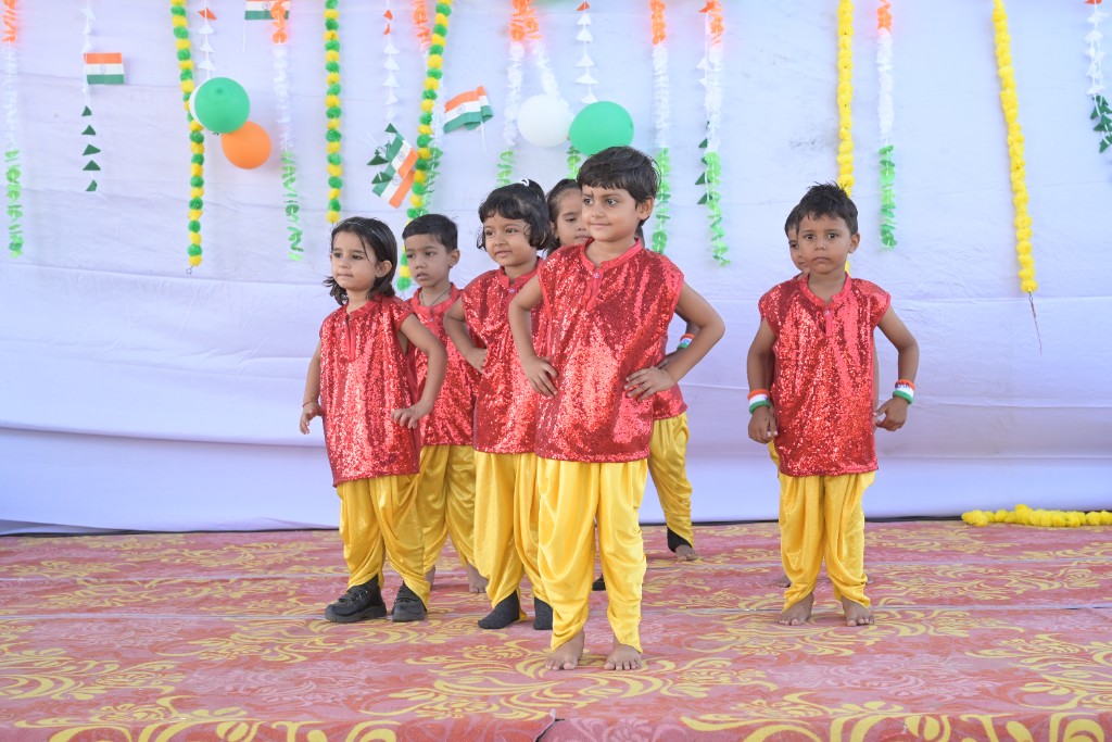 Independence Day · cultural dance