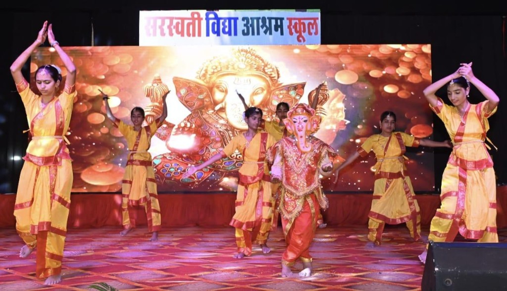 Ganesha vandana on stage